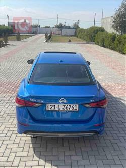 نیسان سێنترا